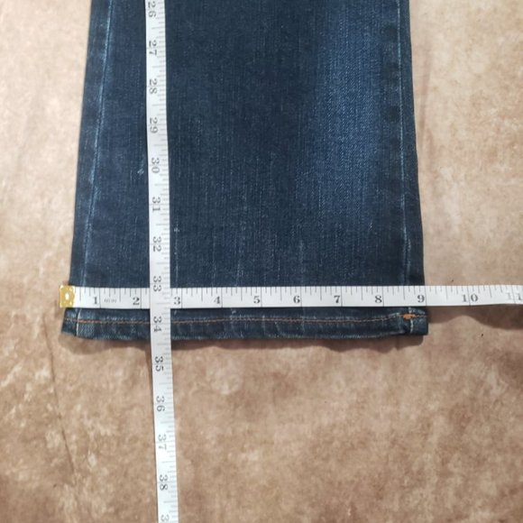 Dolce & Gabbana Dark Denim – Curve-Hugging Must-Have Jeans Size 27×41 - Picture 11 of 11